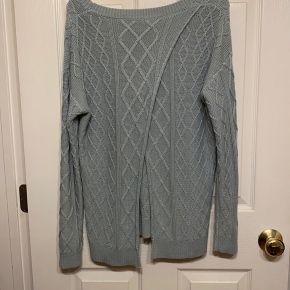 Harper Lane. Medium. Green. - Picture 2 of 2